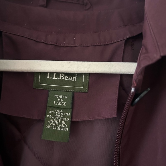 Women's Burgundy l.l. Bean Jacket - Picture 3 of 6